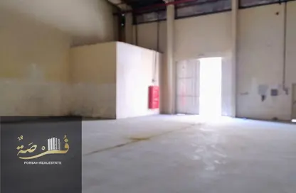 Warehouse - Studio - 1 Bathroom for rent in Umm Al Thuoob - Umm Al Quwain