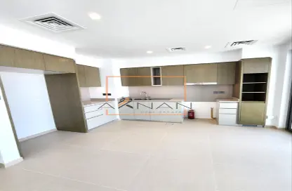 Kitchen image for: Villa - 3 Bedrooms - 4 Bathrooms for rent in Arabian Ranches 3 - Dubai, Image 1