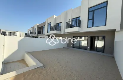 Villa - 3 Bedrooms - 3 Bathrooms for rent in Greenviews 2 - EMAAR South - Dubai South (Dubai World Central) - Dubai