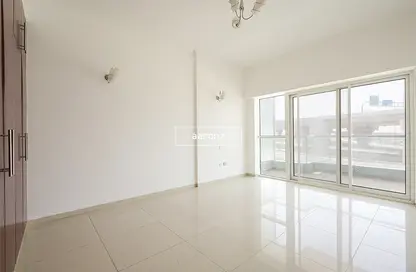 Apartment - 1 Bedroom - 2 Bathrooms for rent in The Zen Tower - Dubai Marina - Dubai