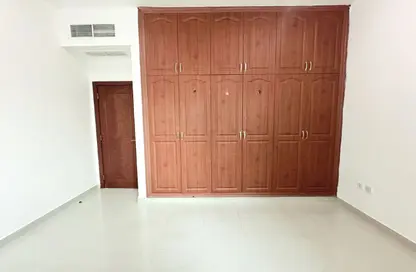 Apartment - 2 Bedrooms - 2 Bathrooms for rent in Lootah Tower - Al Nahda - Sharjah