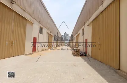 Warehouse - Studio for rent in Umm Dir - Umm Al Quwain