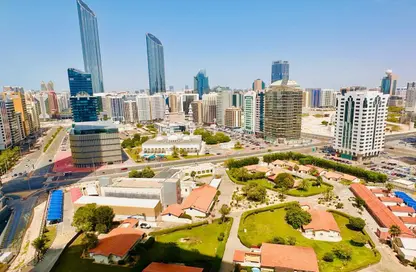 Apartment - 2 Bedrooms - 3 Bathrooms for rent in Wave tower - Corniche Road - Abu Dhabi