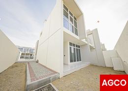 فيلا - 3 غرف نوم - 3 حمامات للبيع في فلل اكنان - فاردون - داماك هيلز 2 - دبي صورةتراس لـ: فيلا - 3 غرف نوم - 3 حمامات للبيع في فلل اكنان - فاردون - داماك هيلز 2 - دبي, صورة 1