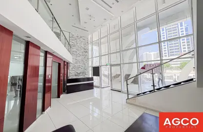 Retail - Studio - 2 Bathrooms for rent in Oxford Tower - Business Bay - Dubai