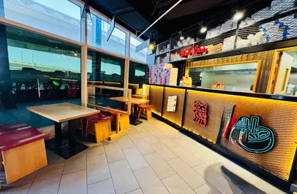 Retail - Studio - 1 Bathroom for rent in Crystal Tower - Business Bay - Dubai