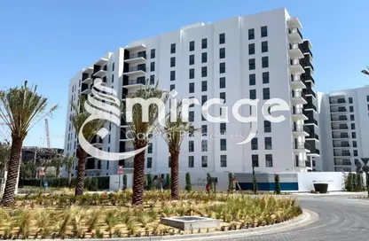 Apartment - 2 Bedrooms - 2 Bathrooms for sale in Waters Edge - Yas Island - Abu Dhabi