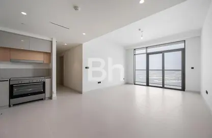 Apartment - 3 Bedrooms - 3 Bathrooms for rent in Marina Vista - EMAAR Beachfront - Dubai Harbour - Dubai