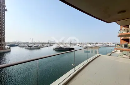 Apartment - 2 Bedrooms - 3 Bathrooms for rent in Emerald - Tiara Residences - Palm Jumeirah - Dubai