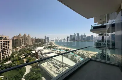 Apartment - 3 Bedrooms - 5 Bathrooms for rent in Oceana Baltic - Oceana - Palm Jumeirah - Dubai