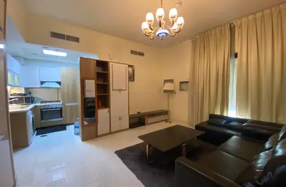 Apartment - Studio - 1 Bathroom for rent in Al Barsha South 3 - Al Barsha South - Al Barsha - Dubai