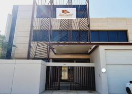 Villa - 6 bedrooms - 8 bathrooms for rent in Al Nahyan - Abu Dhabi