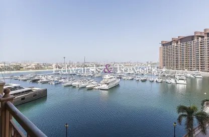 Apartment - 3 Bedrooms - 4 Bathrooms for sale in Marina Residences 5 - Marina Residences - Palm Jumeirah - Dubai
