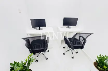 Office Space - Studio - 1 Bathroom for rent in Lulu Centre - Karama Park Area - Al Karama - Dubai Office Space - Studio - 1 Bathroom for rent in Lulu Centre - Karama Park Area - Al Karama - Dubai