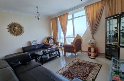 شقة - 2 غرف نوم - 3 حمامات للبيع في برج المهند - المجاز - الشارقة