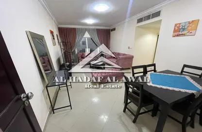 شقة - غرفة نوم - 2 حمامات للايجار في شارع التعاون - التعاون - الشارقة