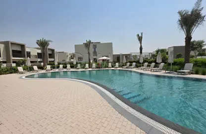 تاون هاوس - 4 غرف نوم - 5 حمامات للايجار في لا فايوليتا 2 - فيلا نوفا - دبي لاند - دبي