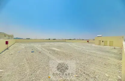 أرض - استوديو للايجار في آلصجعه - الشارقة