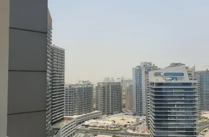 شقة - 1 حمام للايجار في برج هيرا - مدينة دبي الرياضية - دبي