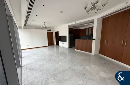 Apartment - 1 Bedroom - 1 Bathroom for sale in Central Park Tower - DIFC - Dubai