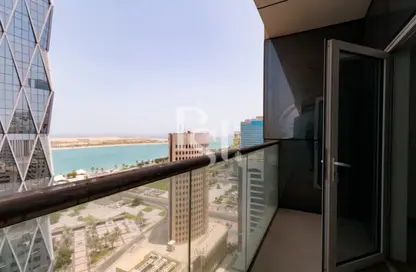 شقة - 4 غرف نوم - 5 حمامات للايجار في كورنيش بلازا - شارع الكورنيش - أبوظبي