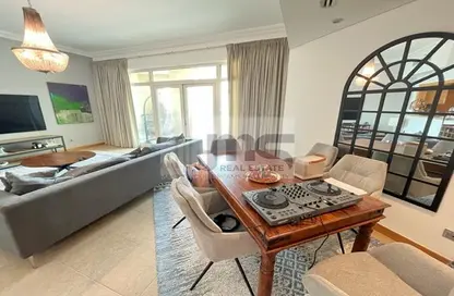 Apartment - 2 Bedrooms - 3 Bathrooms for rent in Al Basri - Shoreline Apartments - Palm Jumeirah - Dubai