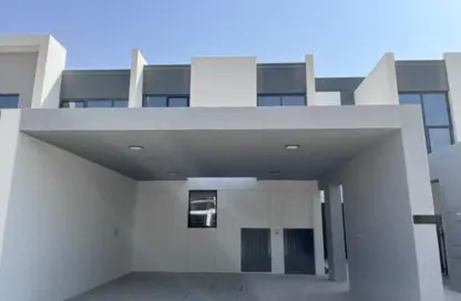 Townhouse - 3 Bedrooms - 4 Bathrooms for rent in La Rosa 2 - Villanova - Dubai Land - Dubai