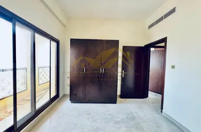 Apartment - 2 Bedrooms - 2 Bathrooms for rent in Al Raffa - Bur Dubai - Dubai