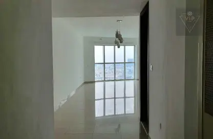 صورة لـ غرفة فارغة شقة - 2 غرف نوم - 3 حمامات للبيع في برج راس الخيمة - مارينا سكوير - جزيرة الريم - أبوظبي ، صورة رقم 1