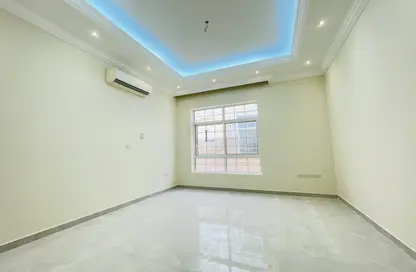 Villa - 4 Bedrooms - 6 Bathrooms for rent in Al Towayya - Al Ain