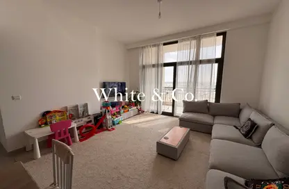 Apartment - 2 Bedrooms - 2 Bathrooms for sale in Parkviews - Town Square - Dubai