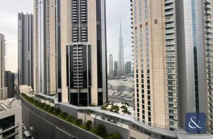 Outdoor Building image for: Apartment - 1 Bedroom - 2 Bathrooms for sale in The Signature - Burj Khalifa Area - Downtown Dubai - Dubai, Image 1