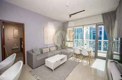 Apartment - 3 Bedrooms - 2 Bathrooms for rent in 29 Burj Boulevard - Downtown Dubai - Dubai