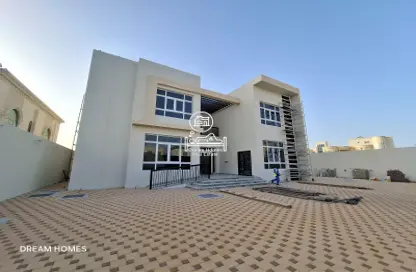 فيلا - 6 غرف نوم - 7 حمامات للايجار في مدينة الرياض - أبوظبي