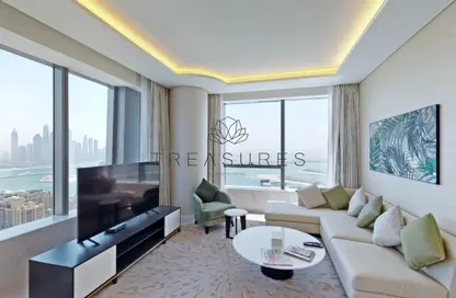 Apartment - 1 Bedroom - 2 Bathrooms for rent in The Palm Tower - Palm Jumeirah - Dubai