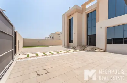 Villa - 5 Bedrooms - 5 Bathrooms for rent in Al Aweer 1 - Al Aweer - Dubai