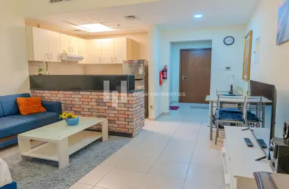 Apartment - Studio - 1 Bathroom for sale in Burj Al Nujoom - Downtown Dubai - Dubai