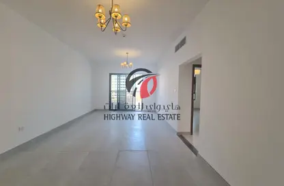 Apartment - 1 Bedroom - 2 Bathrooms for rent in Danat Al Mamzar - Hor Al Anz - Deira - Dubai