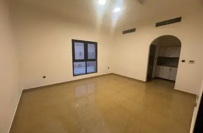 Apartment - Studio - 1 Bathroom for rent in Shakhbout City - Abu Dhabi