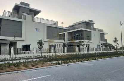 Townhouse - 4 Bedrooms - 5 Bathrooms for sale in Camelia - Damac Hills 2 - Dubai