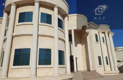 Villa - 5 Bedrooms - 7+ Bathrooms for rent in Al Dhait South - Al Dhait - Ras Al Khaimah