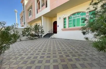 Terrace image for: Apartment - 3 Bedrooms - 4 Bathrooms for rent in Al Mraijeb - Al Jimi - Al Ain, Image 1