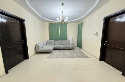 شقة - غرفة نوم - 2 حمامات للايجار في بناية بن خالد - البرشاء 1 - البرشاء - دبي