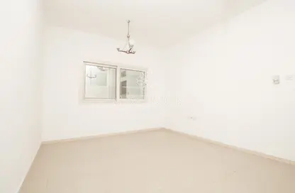 Empty Room image for: Apartment - 1 Bedroom - 1 Bathroom for rent in Zakhir Tower 3 - Zakhir Towers - Al Taawun - Sharjah, Image 1