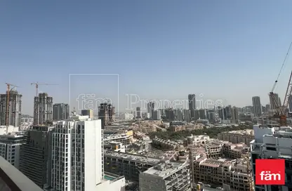Apartment - Studio - 1 Bathroom for rent in Binghatti Azure - Jumeirah Village Circle - Dubai