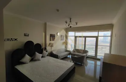 Apartment - Studio - 1 Bathroom for rent in Siraj Tower - Arjan - Dubai