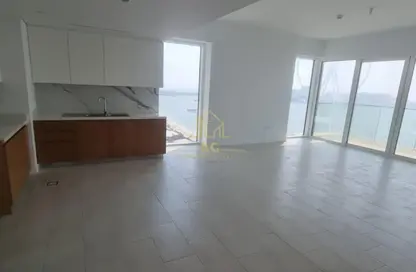 Apartment - 2 Bedrooms - 3 Bathrooms for rent in La Vie - Jumeirah Beach Residence - Dubai