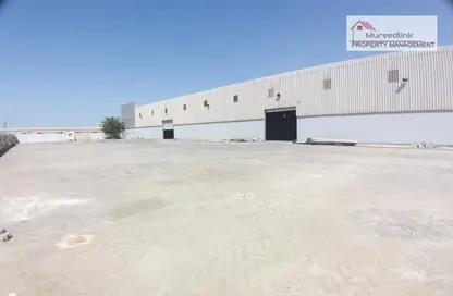 Terrace image for: Warehouse - Studio - 4 Bathrooms for rent in Mafraq Industrial Area - Abu Dhabi, Image 1
