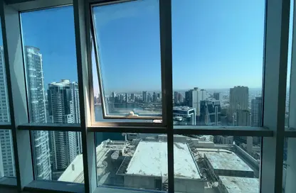 Apartment - 2 Bedrooms - 2 Bathrooms for sale in Palm Tower 3 - Palm Towers - Al Majaz - Sharjah