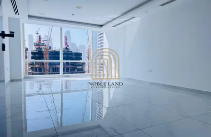 Office Space - Studio - 2 Bathrooms for rent in Tamani Art Tower - Business Bay - Dubai